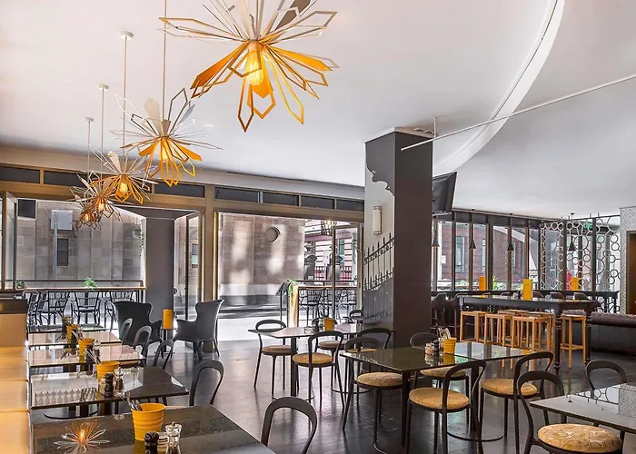 Mantra On Little Bourke Melbourne Aparthotel